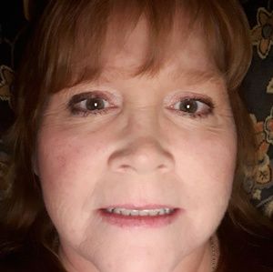 Meet your Posher, Shellie